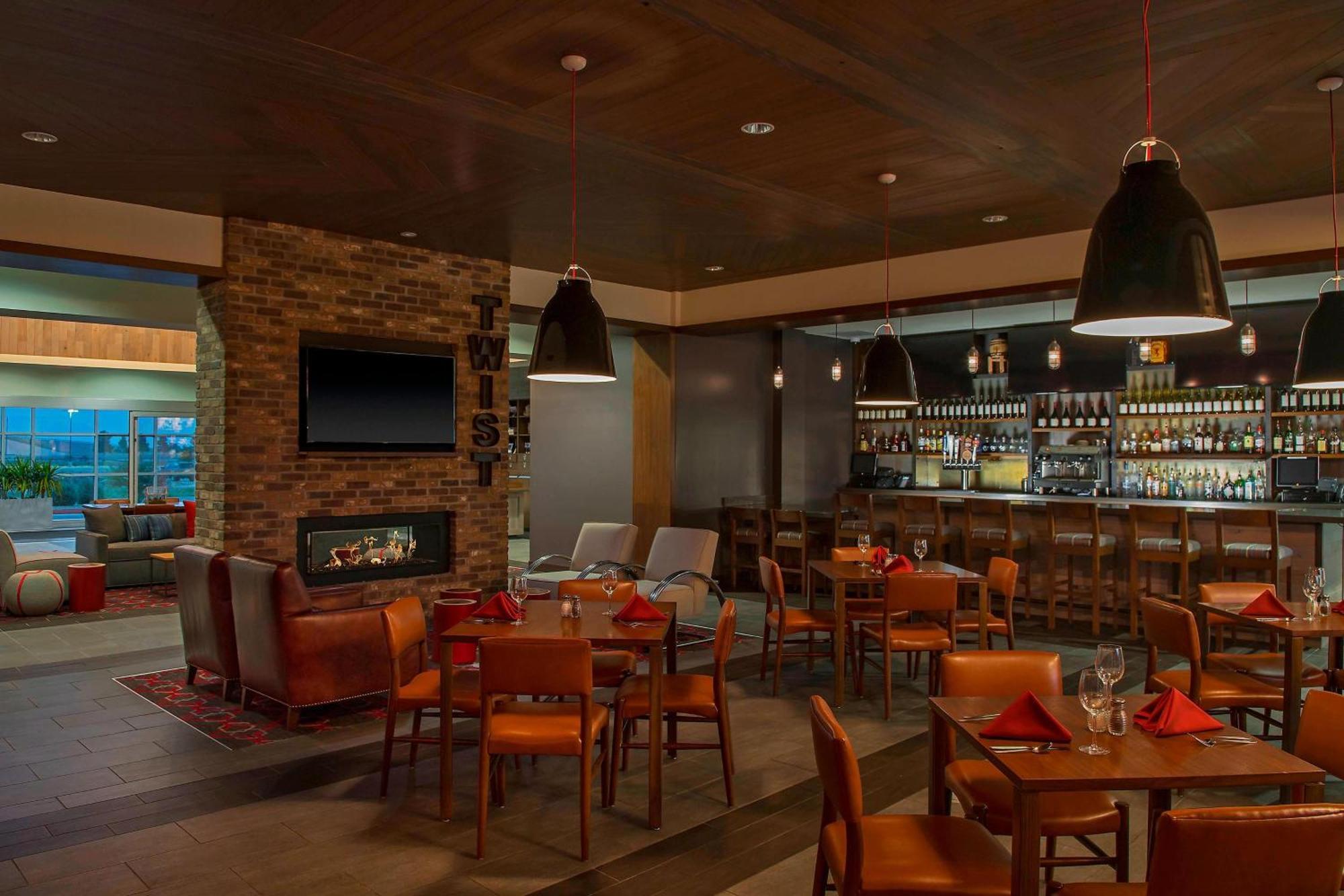 Four Points By Sheraton Midland Exterior photo